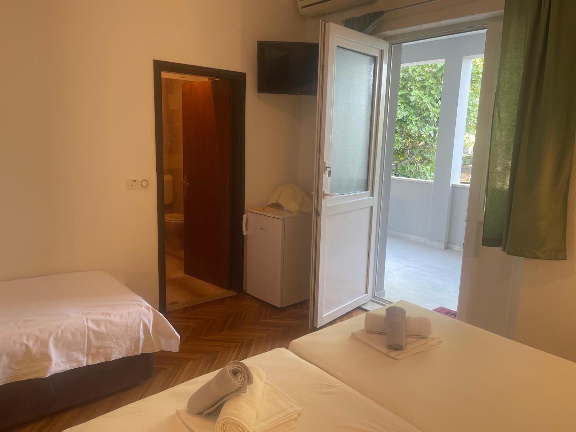 Apartments Ante Omis Luaran gambar