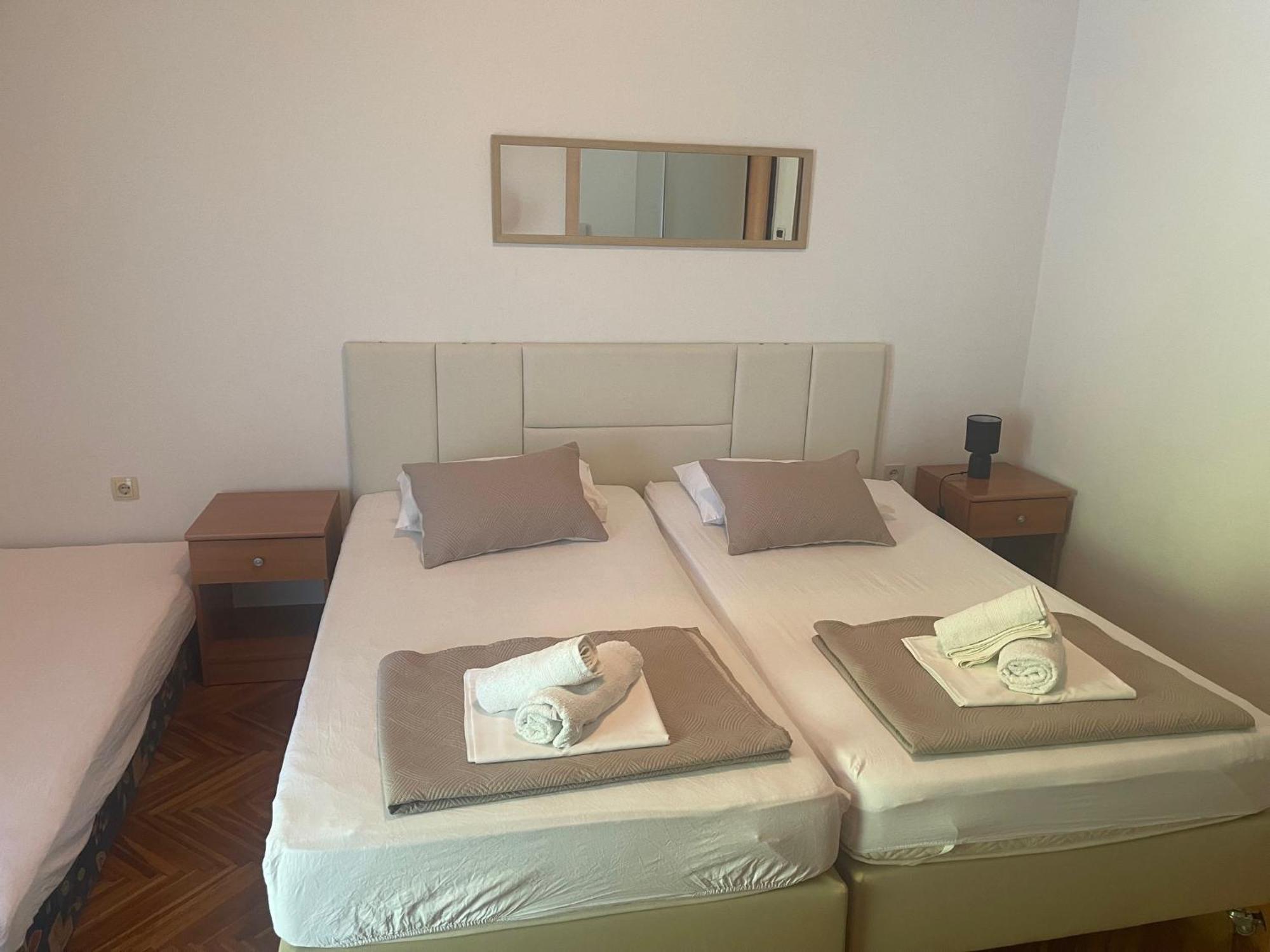 Apartments Ante Omis Luaran gambar