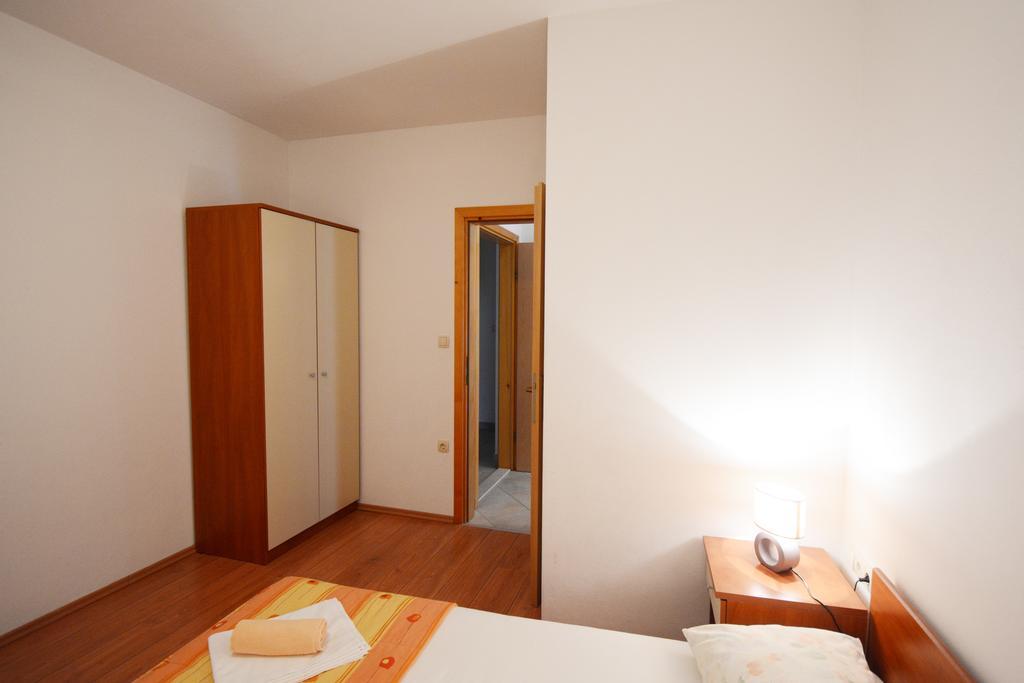 Apartments Ante Omis Luaran gambar