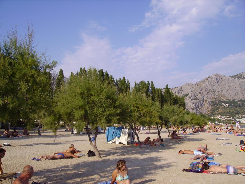 Apartments Ante Omis Luaran gambar