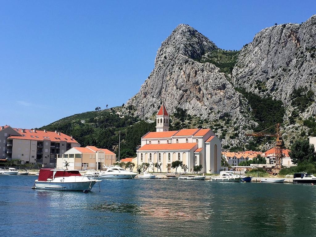 Apartments Ante Omis Luaran gambar